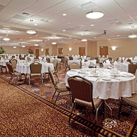 Holiday Inn Purdue - Fort Wayne By Ihg Zewnętrze zdjęcie
